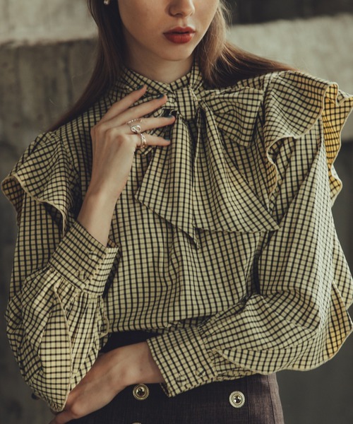 Cheek（チーク）の「長袖ボウタイフリルブラウス（シャツ/ブラウス・レディース・ホワイト×ブラック/イエロー・MEDIUM）」の5枚目の写真