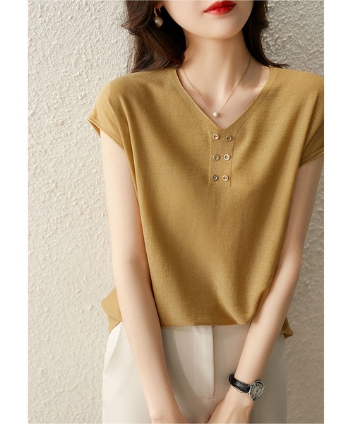 LOPASS(ロパス)の「フレンチ袖 Vネックトップス(Tシャツ/カットソー・レディース・イエロー・M/L)」の3枚目の写真