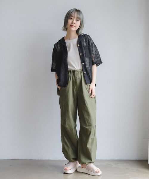 RETRO GIRL(レトロガール)の「メッシュ半袖開襟SH(シャツ/ブラウス・レディース・グリーン/オフホワイト/ブラック・FREE)」の16枚目の写真