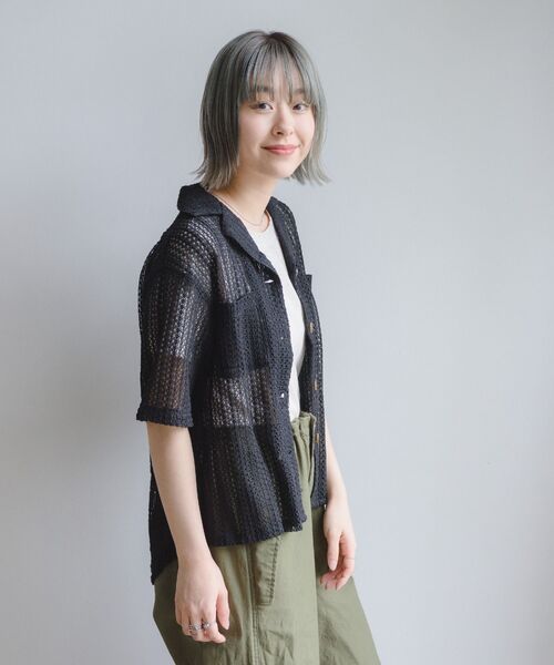 RETRO GIRL(レトロガール)の「メッシュ半袖開襟SH(シャツ/ブラウス・レディース・グリーン/オフホワイト/ブラック・FREE)」の21枚目の写真