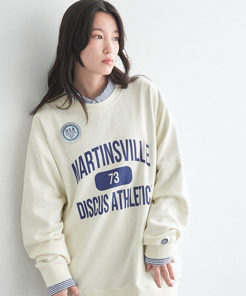 DISCUS ATHLETIC(ディスカス アスレチック)の「DISCUS ATHLETIC/ディスカス アスレチック USAコットンカレッジプリントスウェットプルオーバー(スウェット・レディース・ネイビー/ライトブルー/アイボリー/ブラック/グリーン系/オフホワイト・M/L)」の3枚目の写真