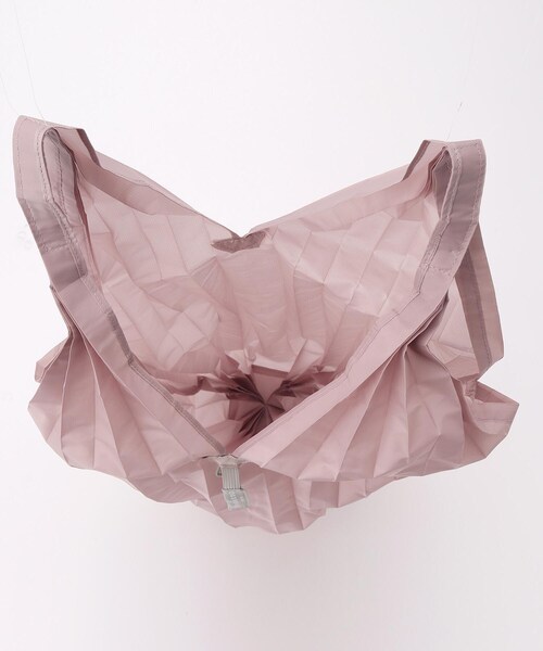 212 KITCHEN STORE（トゥワントゥキッチンストア）の「Shupatto シュパット ミニマルバッグ Drop 12L ヌードピンク（エコバッグ/サブバッグ・レディース・その他・00）」の3枚目の写真