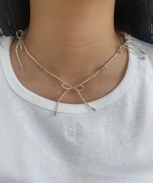 whim(ウィム)の「Lottie-リボンビーズネックレス-(ネックレス・レディース・シルバー/ゴールド/クリア・FREE)」の14枚目の写真