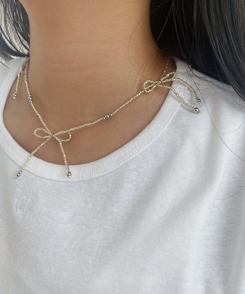 whim(ウィム)の「Lottie-リボンビーズネックレス-(ネックレス・レディース・シルバー/ゴールド/クリア・FREE)」の16枚目の写真