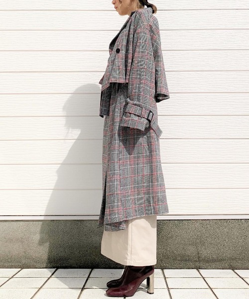 Q(キュー)の「3wayレイヤードトレンチコート(トレンチコート・レディース・チャコールグレー/ブラック系その他・MEDIUM)」の4枚目の写真