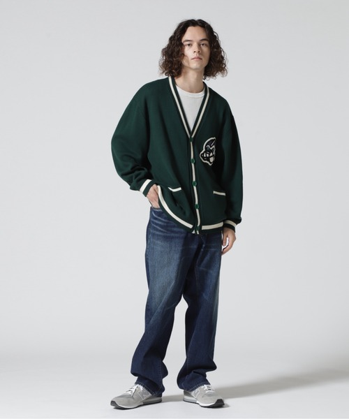 AVIREX（アヴィレックス）の「【直営店限定】LEATHER PATCH DENIM PANTS / レザー パッチ デニム パンツ / AVIREX / アヴィレックス（デニムパンツ・メンズ・その他35/その他4・34/36/32）」の4枚目の写真