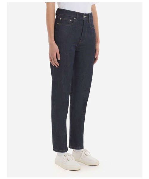 Maison Kitsune（メゾンキツネ）の「CROPPED STRAIGHT JEANS（デニム