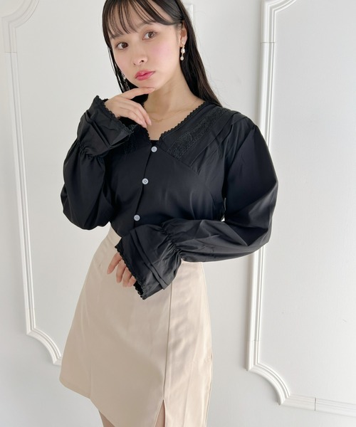 Loueme(ルエム)の「【23S/S 春夏新作】レーストリム深Vネックブラウス(シャツ/ブラウス・レディース・ホワイト/ブラック・FREE)」の5枚目の写真