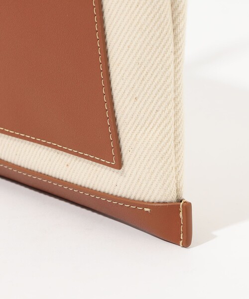 TOMORROWLAND (トゥモローランド)の「【別注】the dilettante×TOMORROWLAND コンビ サコッシュ(ボディバッグ/ウエストポーチ・メンズ・ブラウン系その他・FREE)」の8枚目の写真