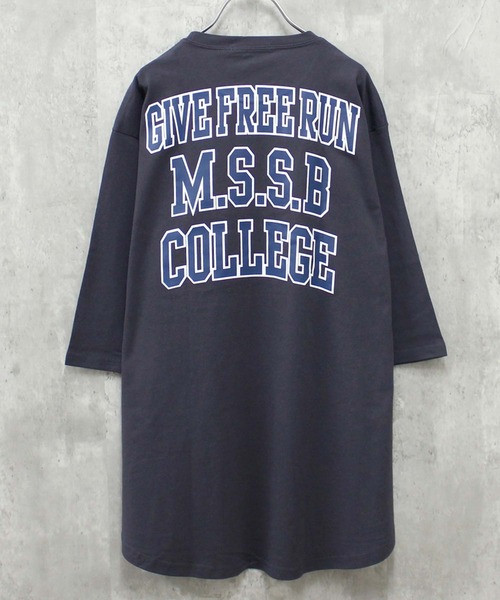 THE CASUAL(カジュアル)の「プリント長袖 BIGワンピース(ワンピース・キッズ・グレー系3/ネイビー系2/ダークグリーン/オフホワイト/ホワイト系1/グレー系1/グレー系4/ブラック系1/チャコール/ネイビー/ダークグリーン系1/杢グレー/グレー系2/ブラック/ベージュ/ネイビー系1・110cm/120cm/130cm/140cm/150cm/160cm)」の8枚目の写真