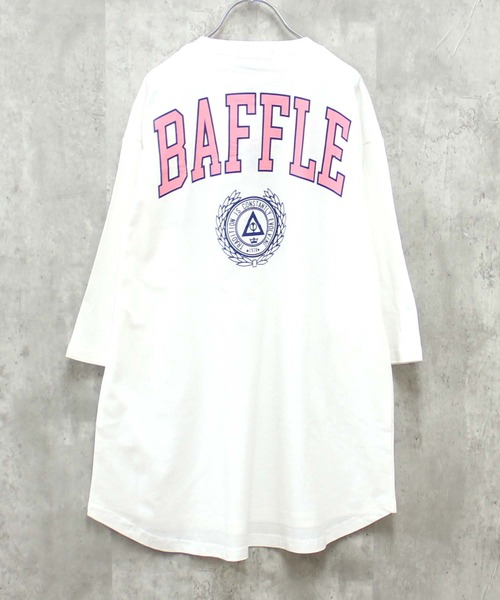 THE CASUAL(カジュアル)の「プリント長袖 BIGワンピース(ワンピース・キッズ・グレー系3/ネイビー系2/ダークグリーン/オフホワイト/ホワイト系1/グレー系1/グレー系4/ブラック系1/チャコール/ネイビー/ダークグリーン系1/杢グレー/グレー系2/ブラック/ベージュ/ネイビー系1・110cm/120cm/130cm/140cm/150cm/160cm)」の2枚目の写真