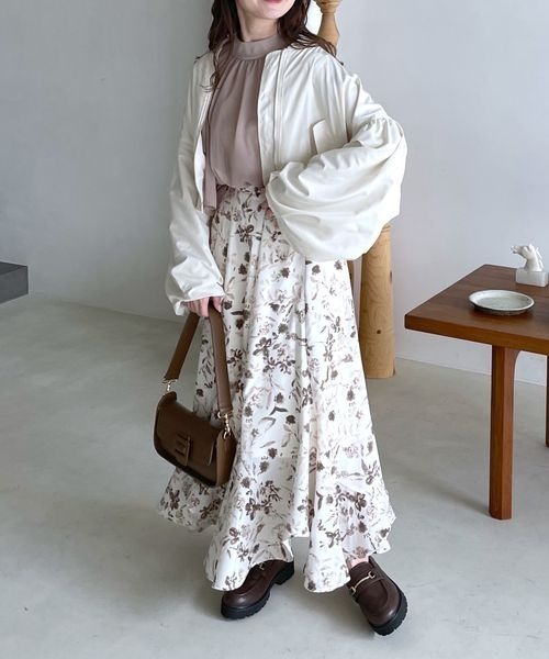 mysty woman（ミスティウーマン）の「エスカルゴマーメイドスカート 191946（スカート・レディース・ブラック系その他/ベージュ系1/アイボリー/ベージュ系その他/ブラック系3/グレー系1/ブルー系1/ブラック系1/ホワイト系1/グレー系2/ブラック系2/ホワイト系その他3/ホワイト系その他/グリーン系その他/ブラウン系その他/ブラック系8/ブラック系その他7・FREE）」の18枚目の写真