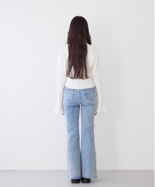 17HR（セブンティーンアワーズ）の「フレアスリーブニットカーディガン（カーディガン/ボレロ・レディース・ホワイト/ブラック・FREE）」の8枚目の写真