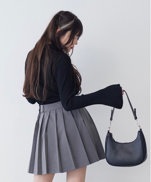 17HR（セブンティーンアワーズ）の「フレアスリーブニットカーディガン（カーディガン/ボレロ・レディース・ホワイト/ブラック・FREE）」の20枚目の写真