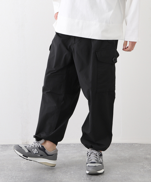 JOURNAL STANDARD（ジャーナルスタンダード）の「カナディアン オーバー バルーン カーゴパンツ（カーゴパンツ・メンズ・ブラック/カーキ/グレー・LARGE/MEDIUM）」の4枚目の写真