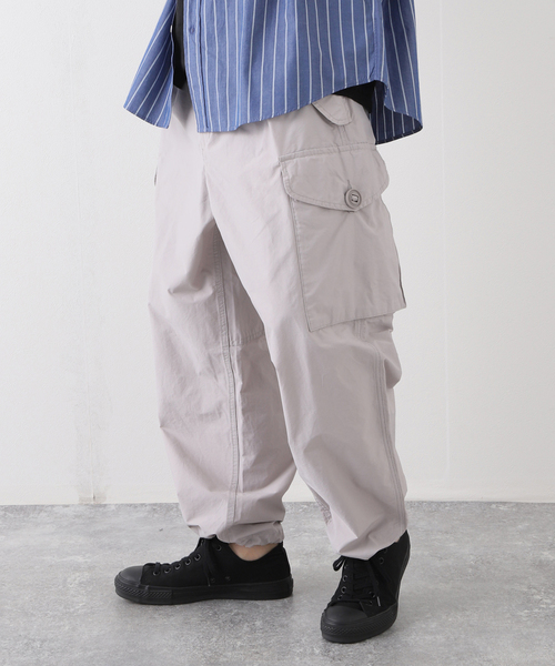 JOURNAL STANDARD（ジャーナルスタンダード）の「カナディアン オーバー バルーン カーゴパンツ（カーゴパンツ・メンズ・ブラック/カーキ/グレー・LARGE/MEDIUM）」の5枚目の写真