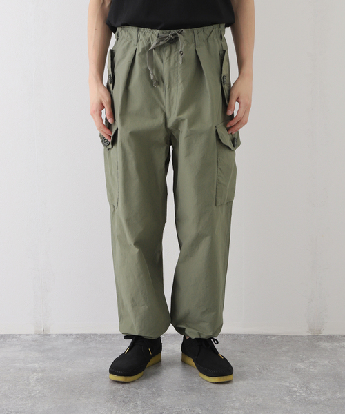 JOURNAL STANDARD（ジャーナルスタンダード）の「カナディアン オーバー バルーン カーゴパンツ（カーゴパンツ・メンズ・ブラック/カーキ/グレー・LARGE/MEDIUM）」の8枚目の写真