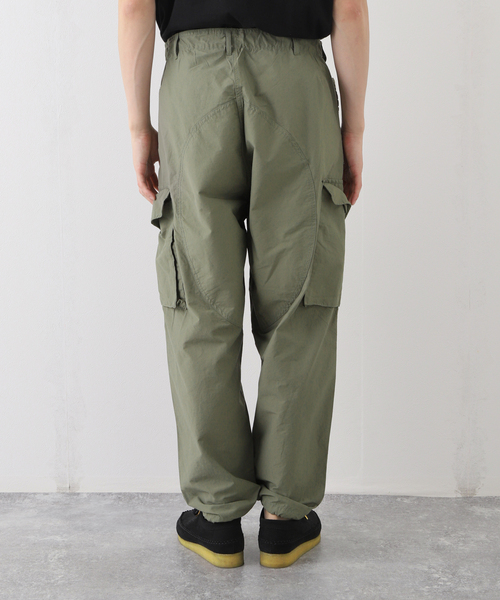 JOURNAL STANDARD（ジャーナルスタンダード）の「カナディアン オーバー バルーン カーゴパンツ（カーゴパンツ・メンズ・ブラック/カーキ/グレー・LARGE/MEDIUM）」の10枚目の写真