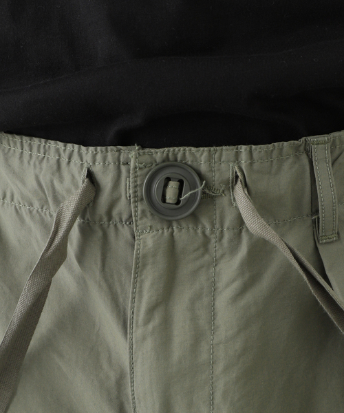 JOURNAL STANDARD（ジャーナルスタンダード）の「カナディアン オーバー バルーン カーゴパンツ（カーゴパンツ・メンズ・ブラック/カーキ/グレー・LARGE/MEDIUM）」の16枚目の写真