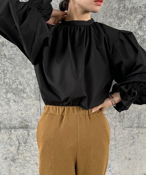 select MOCA by son（セレクトモカバイソン）の「ボリュームギャザーキャンディースリーブブラウス（シャツ/ブラウス・レディース・ホワイト/ブラック・FREE）」の18枚目の写真