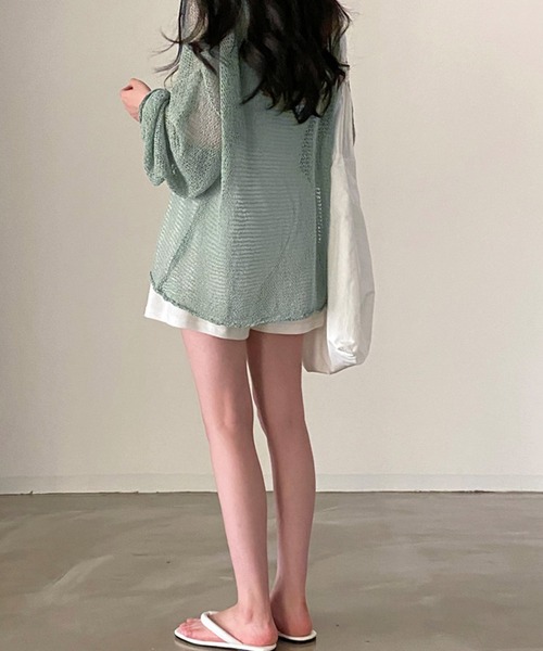 Girly Doll（ガーリードール）の「オーバーサイズシースルーメッシュサマーニット（ニット/セーター・レディース・ベージュ/ブルー/グリーン/パープル/ブラック/ピンクベージュ/イエロー/グレー・F）」の21枚目の写真