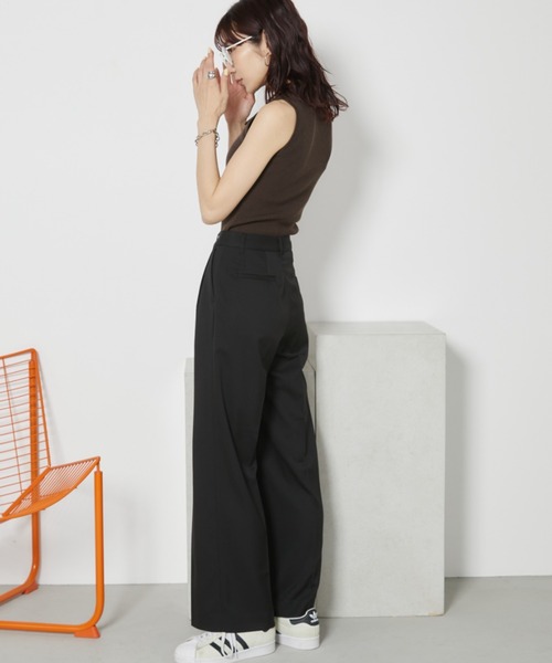 Auntie Rosa Holiday（アンティローザホリデー）の「【骨格ナチュラル】【ポリエステルツイル】タックワイドパンツ（スラックス・レディース・イエロー/ベージュ/トップグレー/ブラック/ライトグレー・マルチサイズ）」の14枚目の写真