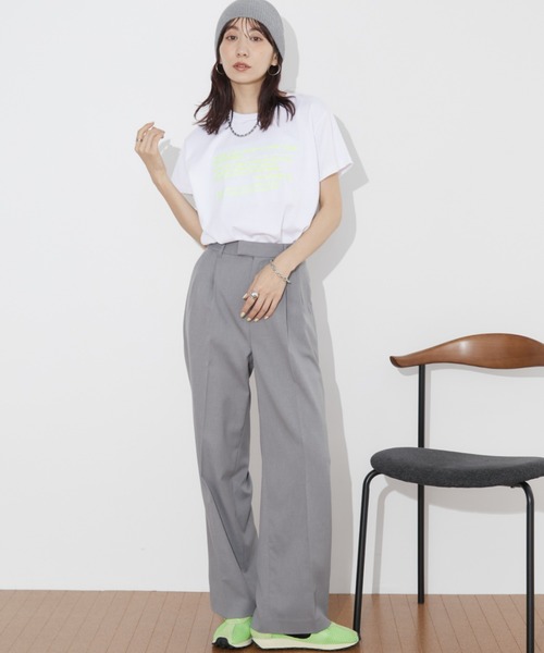Auntie Rosa Holiday（アンティローザホリデー）の「【骨格ナチュラル】【ポリエステルツイル】タックワイドパンツ（スラックス・レディース・イエロー/ベージュ/トップグレー/ブラック/ライトグレー・マルチサイズ）」の20枚目の写真
