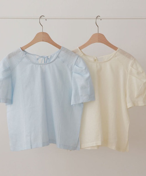 Isn't She?（イズントシー）の「パフスリーブブラウス（シャツ/ブラウス・レディース・アイボリー/ライトブルー・FREE）」の2枚目の写真