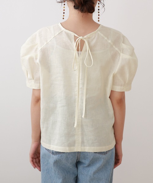 Isn't She?（イズントシー）の「パフスリーブブラウス（シャツ/ブラウス・レディース・アイボリー/ライトブルー・FREE）」の7枚目の写真