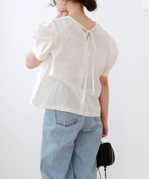 Isn't She?（イズントシー）の「パフスリーブブラウス（シャツ/ブラウス・レディース・アイボリー/ライトブルー・FREE）」の11枚目の写真