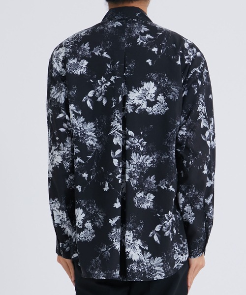 Juha(ユハ)の「【JUHA/ユハ】BOTANICAL L/S SHIRT(シャツ/ブラウス・メンズ・ブラック/グリーン・3/4)」の6枚目の写真