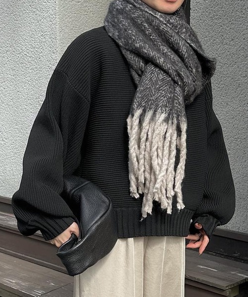 select MOCA(セレクトモカ)の「【ZOZO限定】ボリュームフリンジヘリンボーンシャギーマフラー(マフラー・レディース・ブラック/ブラウン・FREE)」の21枚目の写真