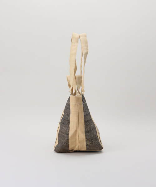 FRAMeWORK（フレームワーク）の「【MAISON N.H PARIS/メゾン エヌ アッシュ パリ】Raffia Shopping バッグ（クラッチバッグ・レディース・ブラックミックス・FREE）」の10枚目の写真