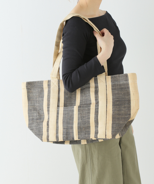 FRAMeWORK（フレームワーク）の「【MAISON N.H PARIS/メゾン エヌ アッシュ パリ】Raffia Shopping バッグ（クラッチバッグ・レディース・ブラックミックス・FREE）」の20枚目の写真