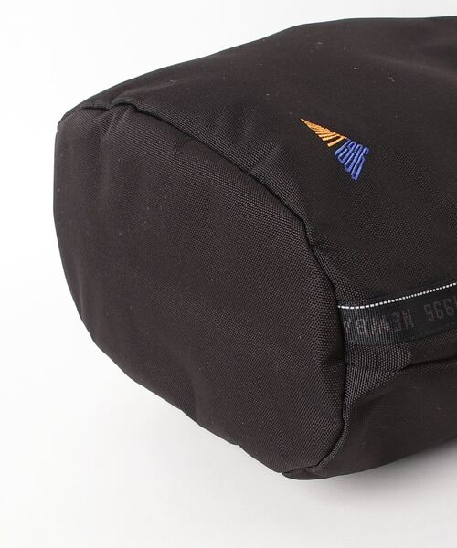 NEW BALANCE（ニューバランス）の「MT1996 ショルダートップロールバック（ショルダーバッグ・メンズ・ベージュ/ブラック・ONE SIZE）」の8枚目の写真