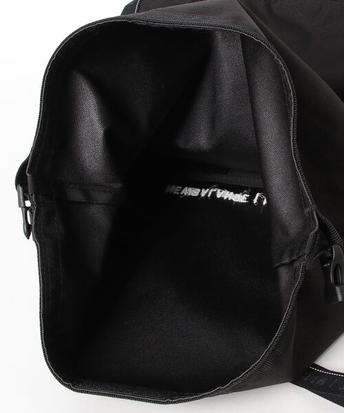 NEW BALANCE（ニューバランス）の「MT1996 ショルダートップロールバック（ショルダーバッグ・メンズ・ベージュ/ブラック・ONE SIZE）」の9枚目の写真