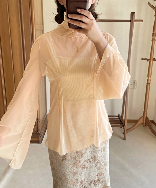 apresjour clair by 和花(アプレジュールクレアバイカズカ)の「【和花コラボアイテム】タックシアータートルネック/メロートップス【ZOZOTOWN限定アイテム】(Tシャツ/カットソー・レディース・ライトブラウン/アイボリー/オレンジ・X-LARGE/フリー)」の4枚目の写真