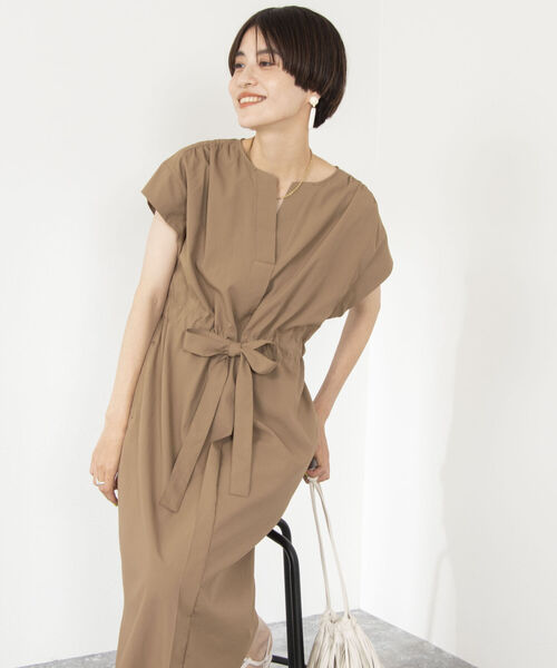 NOLLEY’S(ノーリーズ)の「ウォッシャブルフロントタックワンピース(ワンピース・レディース・ブラウン/ネイビー/イエロー・36/38)」の10枚目の写真