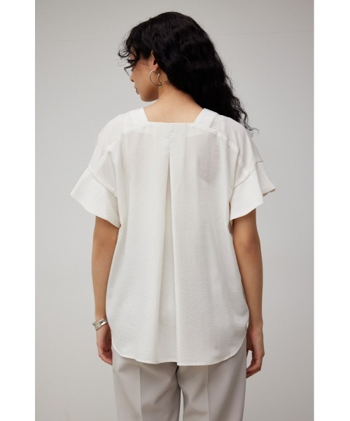 AZUL by moussy（アズールバイマウジー）の「RUFFLE SLEEVE SKIPPER BLOUSE/ラッフルスリーブスキッパーブラウス（シャツ/ブラウス・レディース・オフホワイト/ブルー/ブラック・SMALL/MEDIUM）」の21枚目の写真