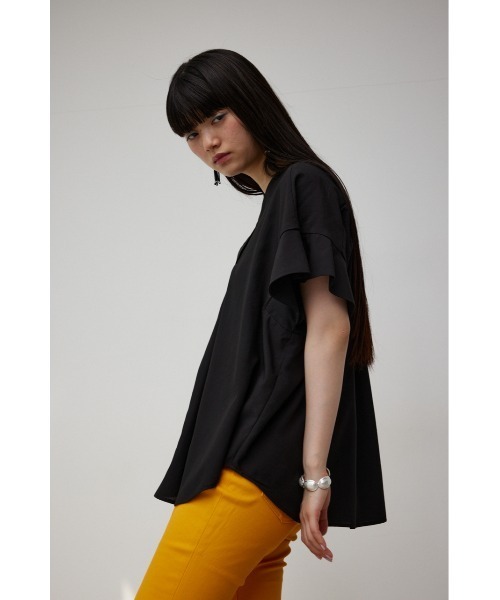 AZUL by moussy（アズールバイマウジー）の「RUFFLE SLEEVE SKIPPER BLOUSE/ラッフルスリーブスキッパーブラウス（シャツ/ブラウス・レディース・オフホワイト/ブルー/ブラック・SMALL/MEDIUM）」の15枚目の写真