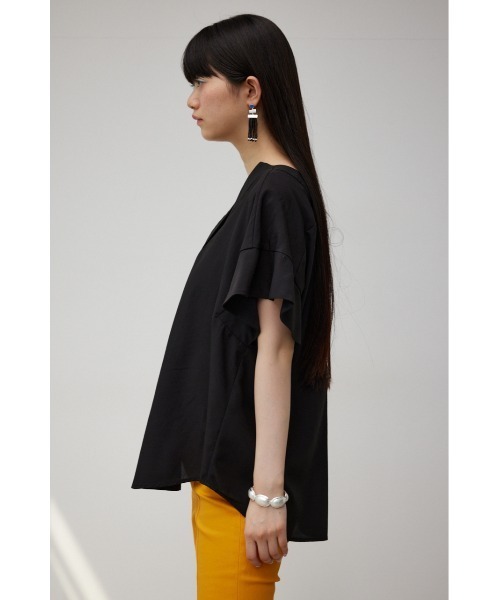 AZUL by moussy（アズールバイマウジー）の「RUFFLE SLEEVE SKIPPER BLOUSE/ラッフルスリーブスキッパーブラウス（シャツ/ブラウス・レディース・オフホワイト/ブルー/ブラック・SMALL/MEDIUM）」の22枚目の写真
