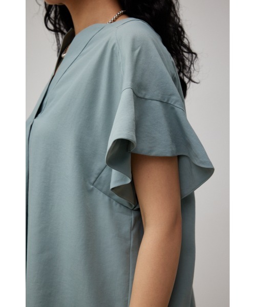 AZUL by moussy（アズールバイマウジー）の「RUFFLE SLEEVE SKIPPER BLOUSE/ラッフルスリーブスキッパーブラウス（シャツ/ブラウス・レディース・オフホワイト/ブルー/ブラック・SMALL/MEDIUM）」の13枚目の写真