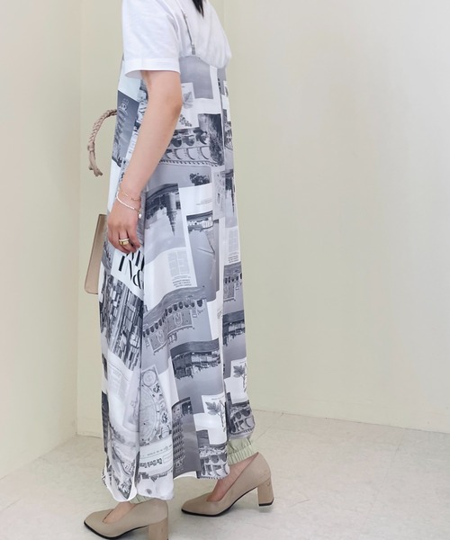 TEVALT（ヴァレット）の「風景プリントキャミワンピース（ワンピース・レディース・その他/グレー・38）」の4枚目の写真