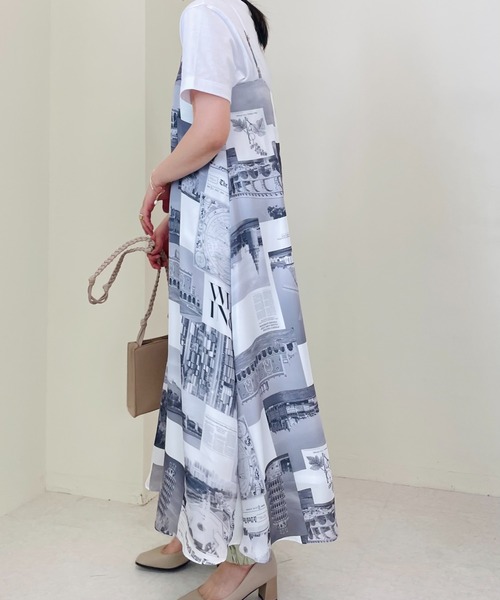 TEVALT（ヴァレット）の「風景プリントキャミワンピース（ワンピース・レディース・その他/グレー・38）」の3枚目の写真