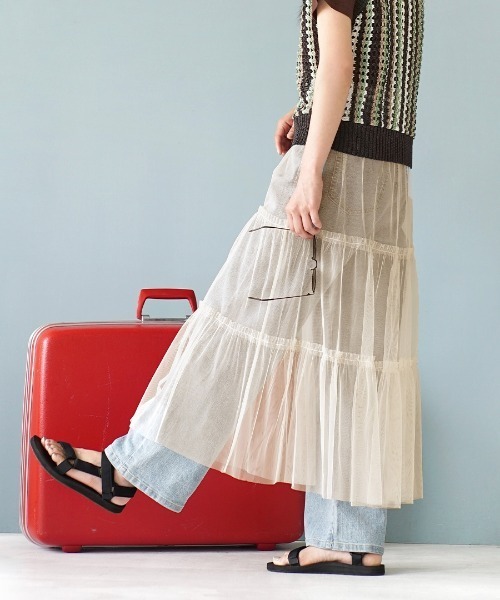 e-zakkamania stores（イーザッカマニアストアーズ）の「チュール ティアードスカート（スカート・レディース・ブラック/アイボリー・フリー）」の2枚目の写真