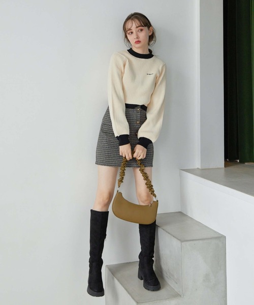 archives(アルシーヴ)の「ギャザーハンドルHOBOバッグ(ハンドバッグ・レディース・ブラック/グレイッシュベージュ/グリーン系その他・FREE)」の13枚目の写真