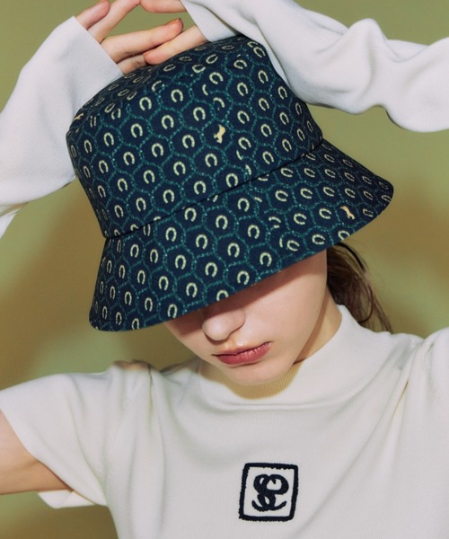 EIMY GOLF（エイミーゴルフ）の「Horseshoe print バケットハット
