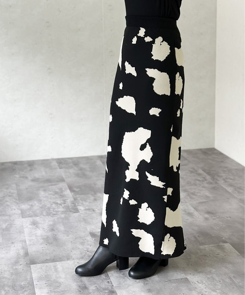 Per sist ence(パーシエンス)の「Per sist ence/パーシエンス 総柄ジャガードスカート(スカート・レディース・グレー/ブラック/ブラック系2/チャコールグレー/ホワイト系/ブラック系1/グレー系1/ベージュ/チャコールグレー×ブラック/ホワイト系2/ホワイト系3/ブラック系3/グレー系2/ベージュ系2/グレー系3/ブラック系4・FREE)」の7枚目の写真