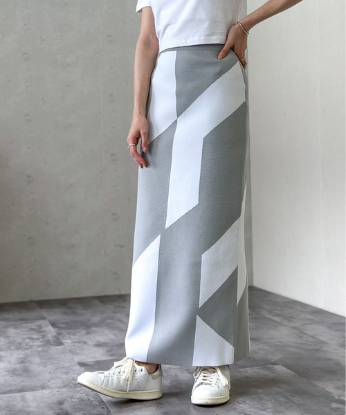 Per sist ence(パーシエンス)の「Per sist ence/パーシエンス 総柄ジャガードスカート(スカート・レディース・グレー/ブラック/ブラック系2/チャコールグレー/ホワイト系/ブラック系1/グレー系1/ベージュ/チャコールグレー×ブラック/ホワイト系2/ホワイト系3/ブラック系3/グレー系2/ベージュ系2/グレー系3/ブラック系4・FREE)」の10枚目の写真