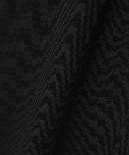 MARGARET HOWELL（マーガレットハウエル）の「COTTON GABARDINE（トレンチコート・レディース・ブラウン/ブラック・1/2）」の5枚目の写真